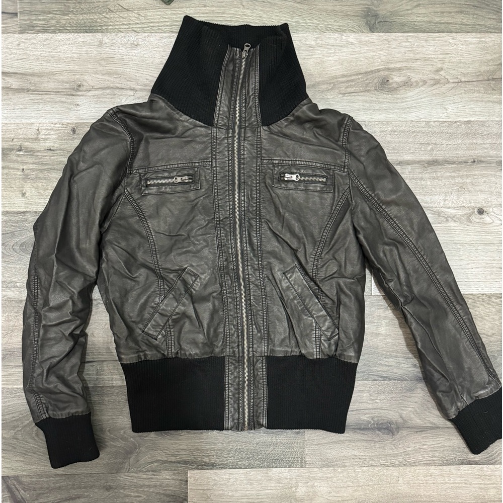 Faux leather soft stretchy bomber jacket in a brownish charcoal color women’s XL